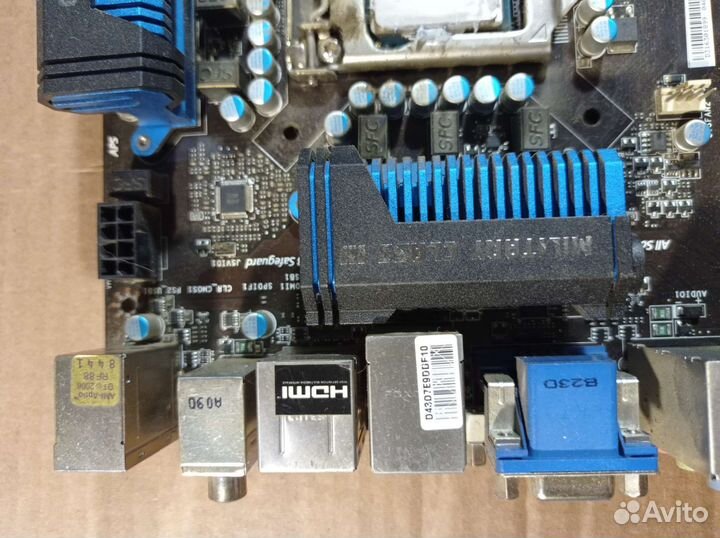 Материнская плата с процессором и памятью