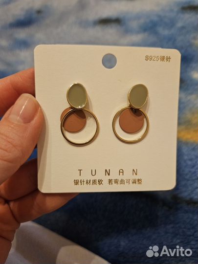 Серьги пуссеты Tunan