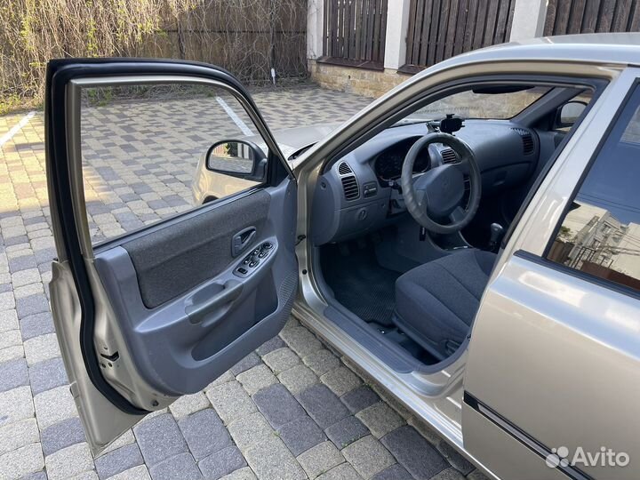 Hyundai Accent 1.5 МТ, 2006, 270 270 км