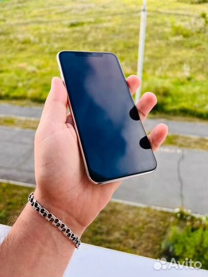 iPhone 11 Pro Max, 64 ГБ