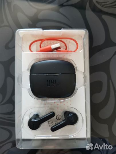 Беспроводные наушники jbl tune 215 tws