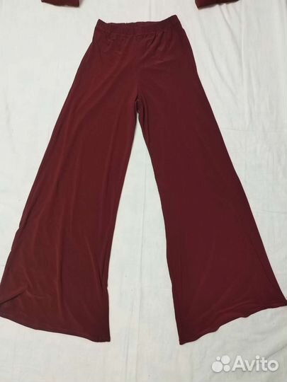 Женский костюм 44 размер