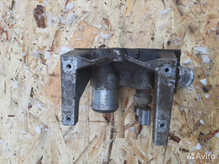 Корпус термостата Ford Fusion 1.4 fxja 2009