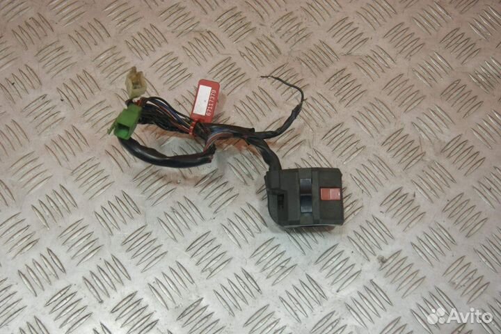 Пульт правый Kawasaki ZZR250