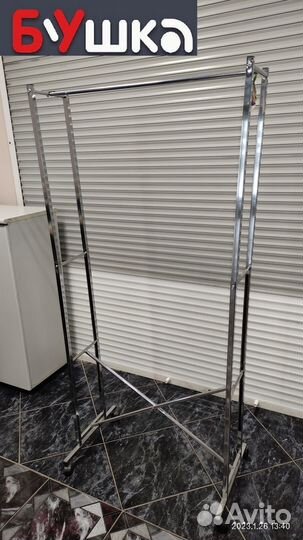 Вешалка напольная