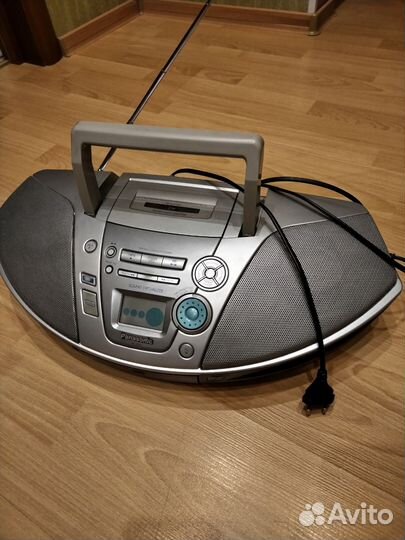 Магнитофон panasonic