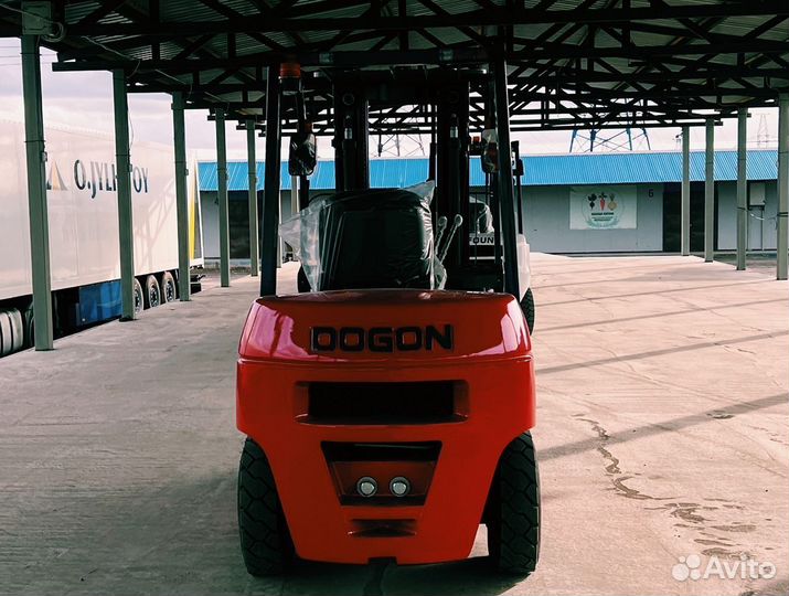 Вилочный погрузчик Dougong CPD30, 2023