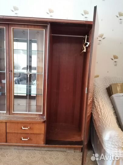 Советский сервант Хельга