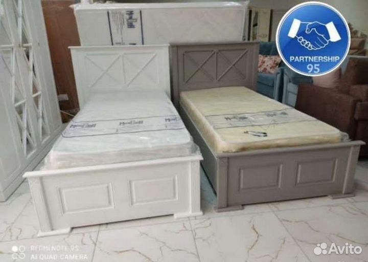 Кровать односпальная