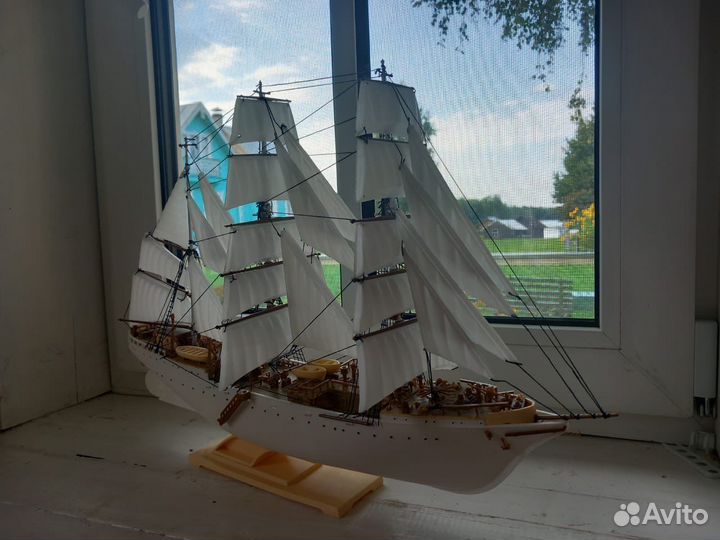 Сборная модель корабля