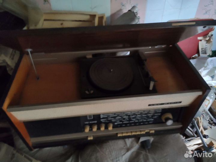 Радиола VEF radio