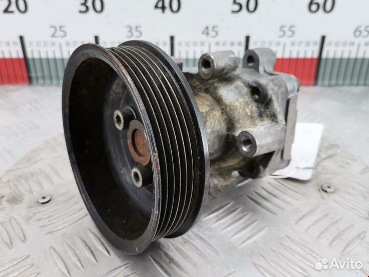 Насос гидроусилителя руля Volkswagen Polo 3 2001