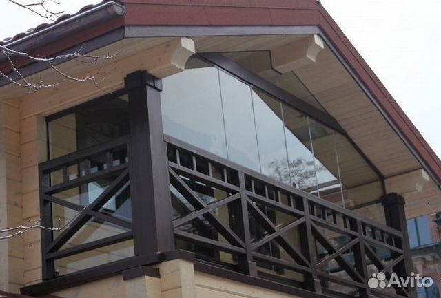 Безрамное остекление частного дома и дачи