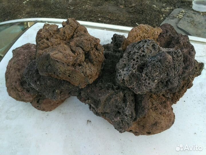 Лава вулканическая