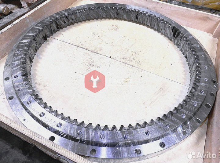 Опорно-поворотный круг Hitachi ZX280LC-3 9245728