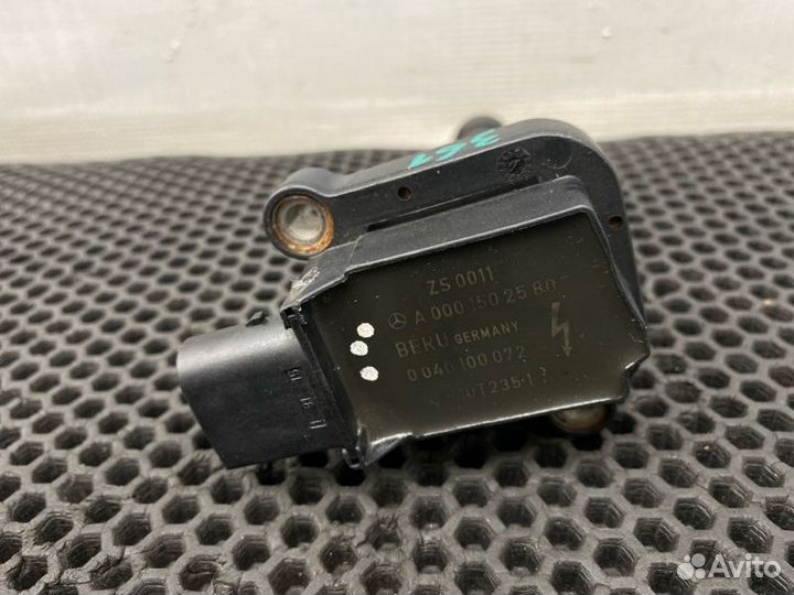 Катушка зажигания Mercedes-Benz E-Class W212