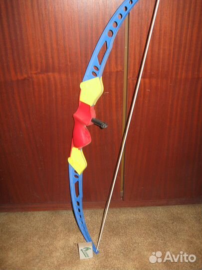 Детский лук со стрелами