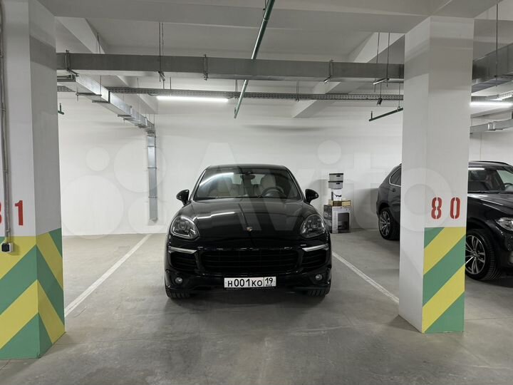 Машиноместо, 25 м²