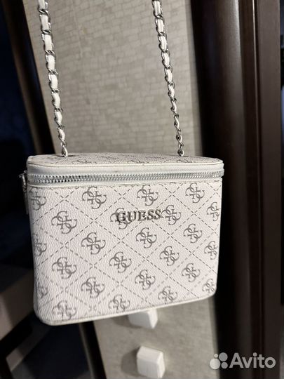 Сумка guess белая