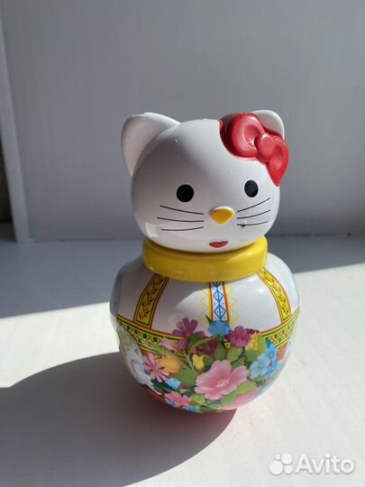Игрушка неваляшка