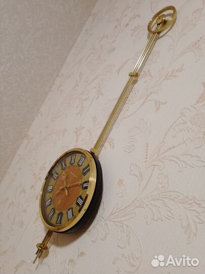 Часы настенные кварцевые СССР