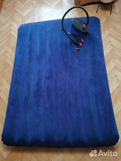 Надувной матрас intex