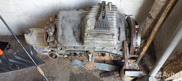 Двигатель азлк на москвич 2141