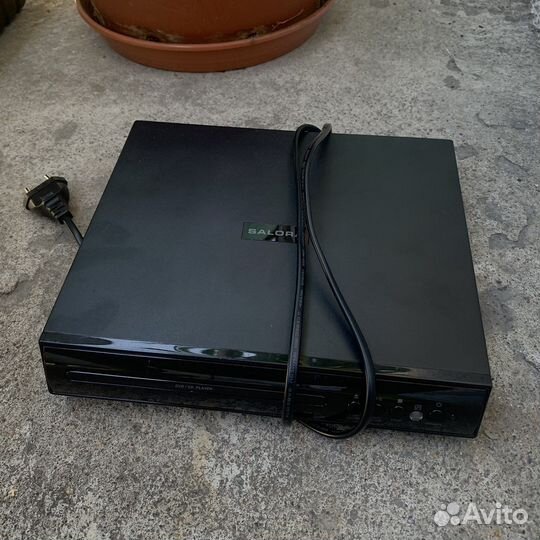 DVD-player salora / DVD-плеер 