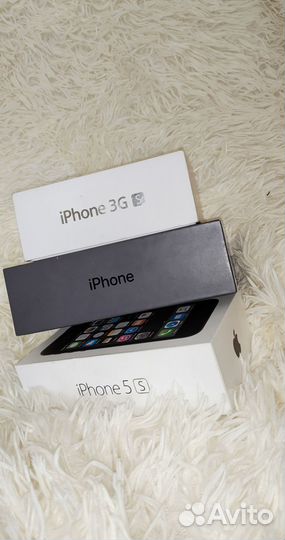 Коробки от iPhone 3 штуки, цена за все