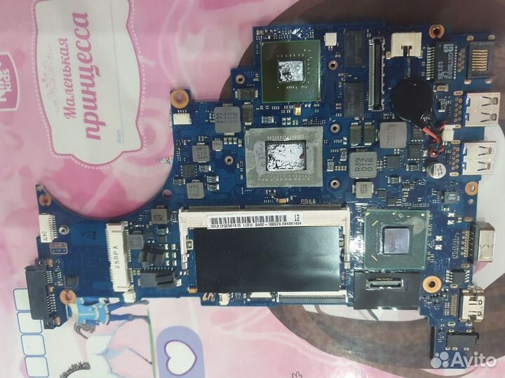 Материнская плата для ноутбука Samsung NP530U4C-S0