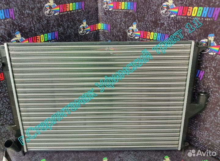 Радиатор охлаждения ларгус logan almera g 15 с A/C