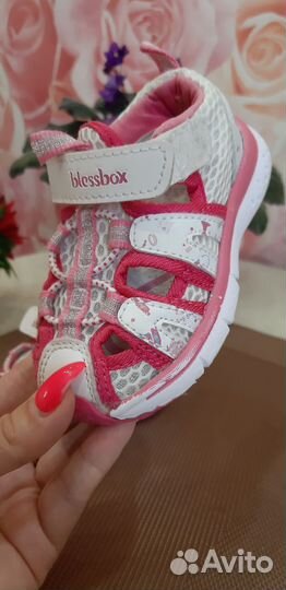 Босоножки для девочки