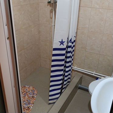 Комната 12 м² в 1-к., 1/1 эт.