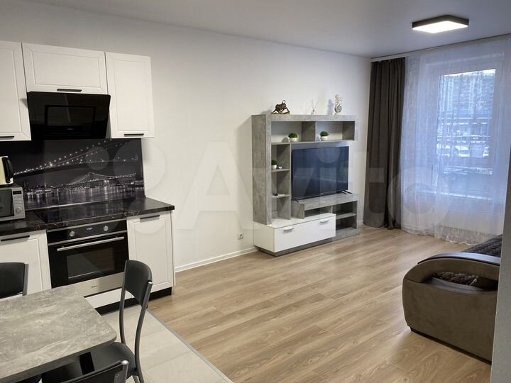 1-к. квартира, 43 м², 2/33 эт.