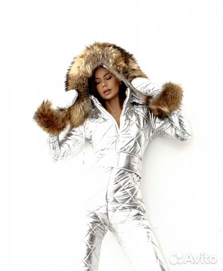 Комбинезон зимний. Горнолыжный костюм