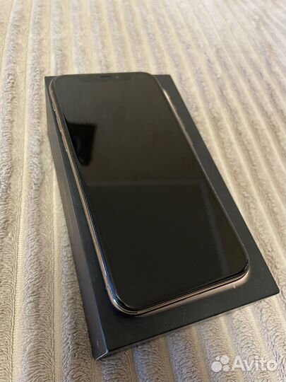 iPhone 11 Pro, 256 ГБ