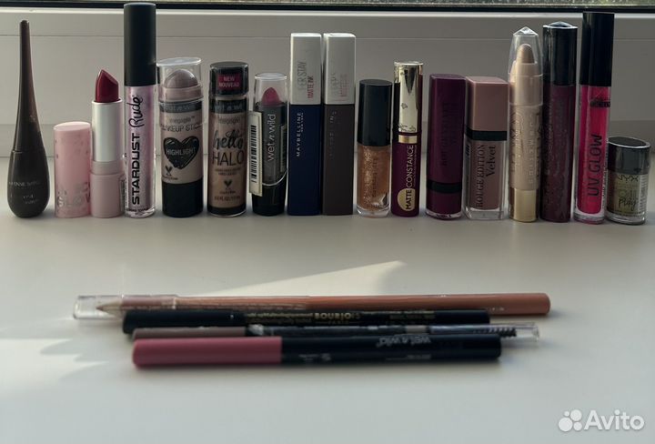 Набор косметики новой пакетом