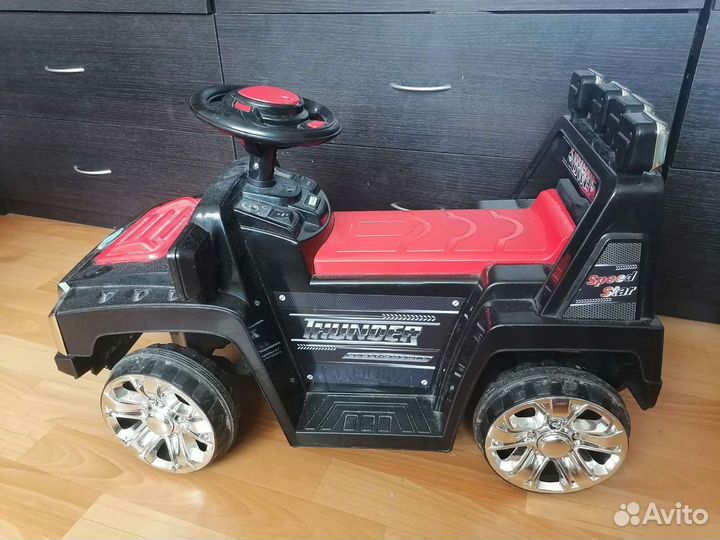 Детский электромобиль