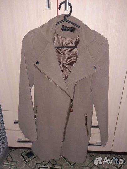 Пальто женское