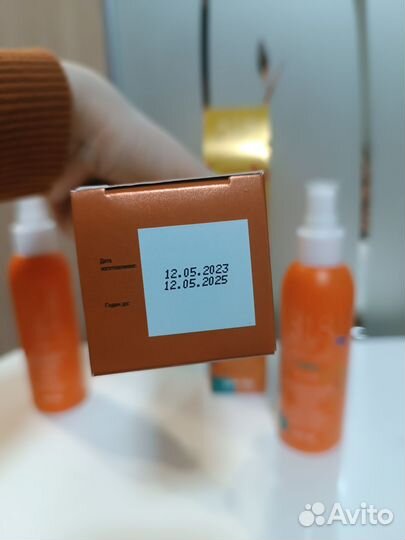 Солнцезащитные средства 818 новые