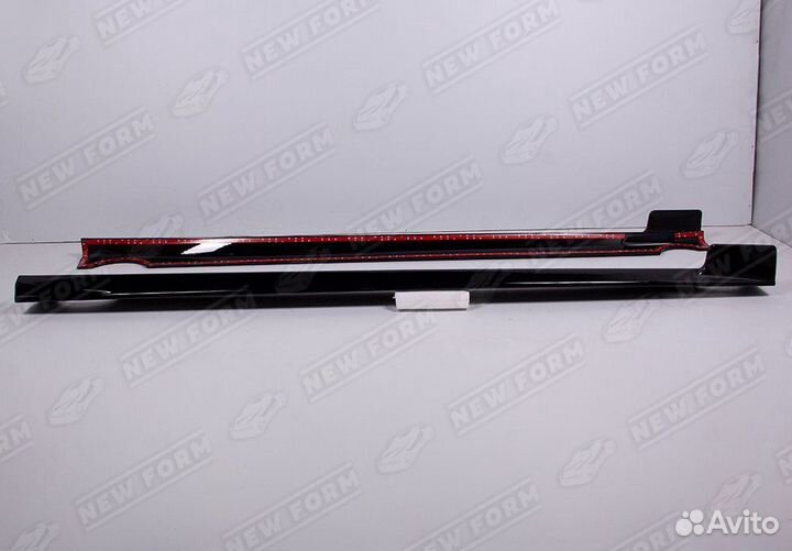 Накладки на боковые пороги BMW X7 G07