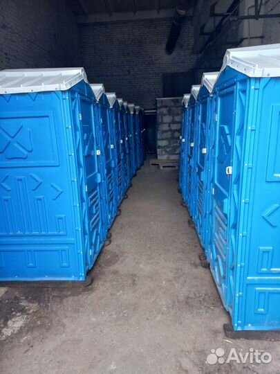 Аренда кабинок мобильных туалетов