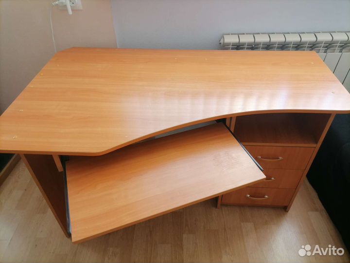 Компьютерный стол бу