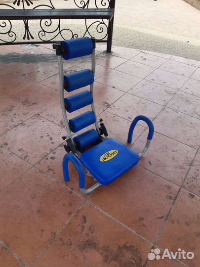 Тренажёры для спины и пресса. Насосы разные