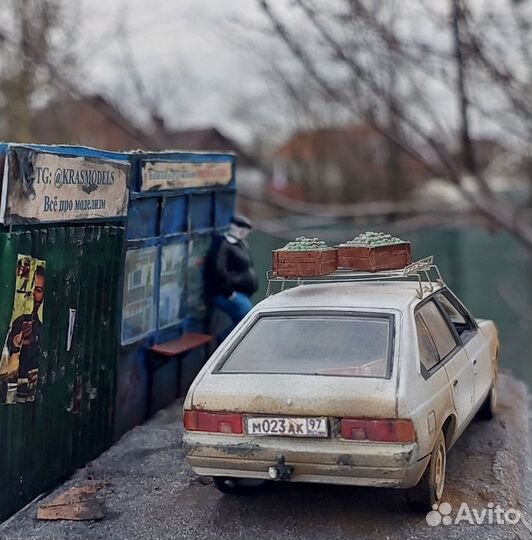 Диорама Москвич 2141 1:43