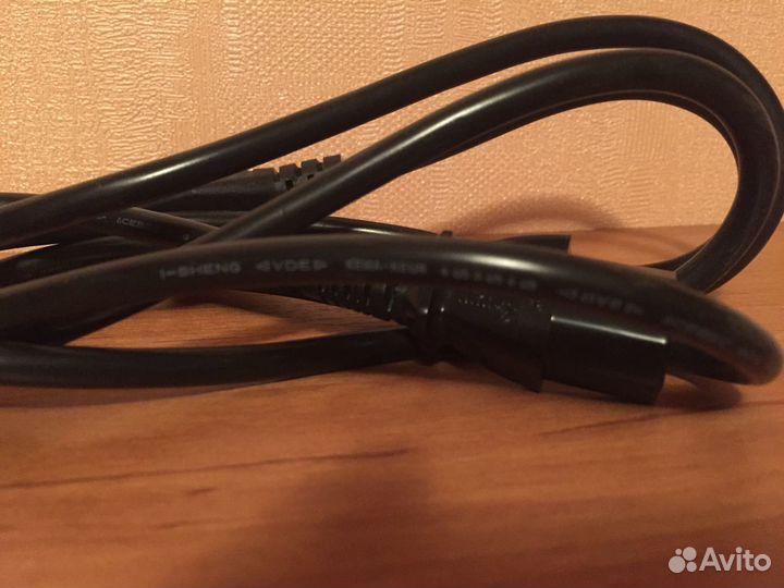 Кабель питания чёрный силовая вилка тип L