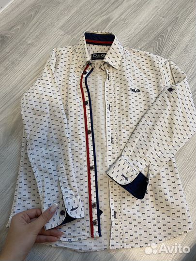 Продаю школьные рубашки