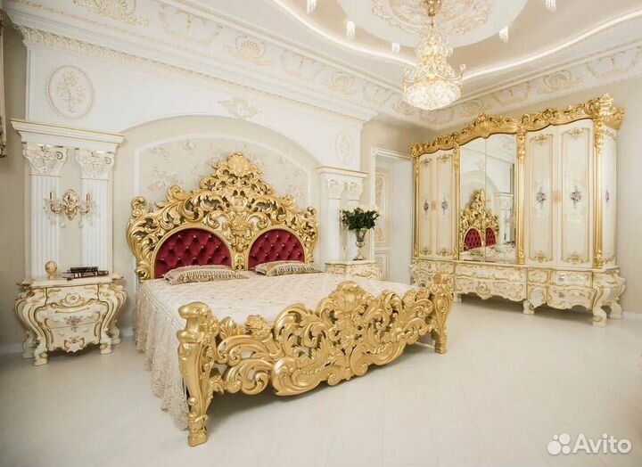 Кровать двуспальная барокко Италия