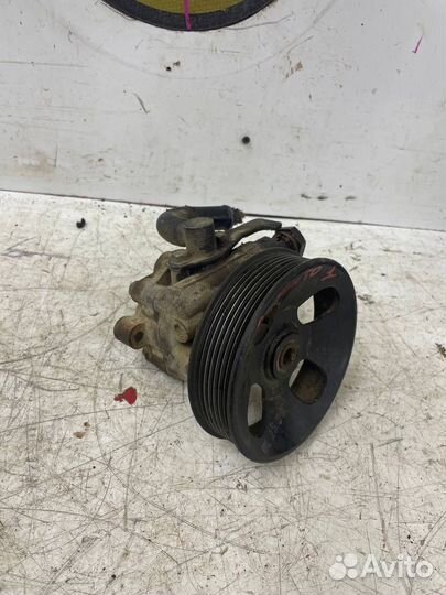 Насос Гур D4CB Kia Sorento 1 BL