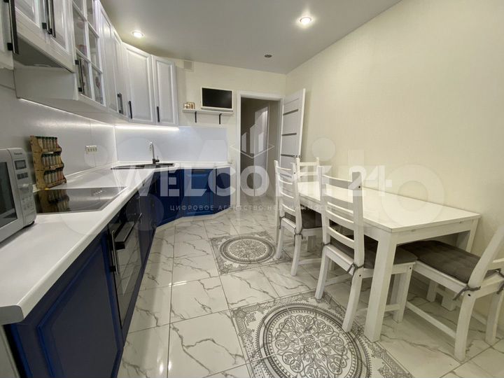 2-к. квартира, 66 м², 11/14 эт.